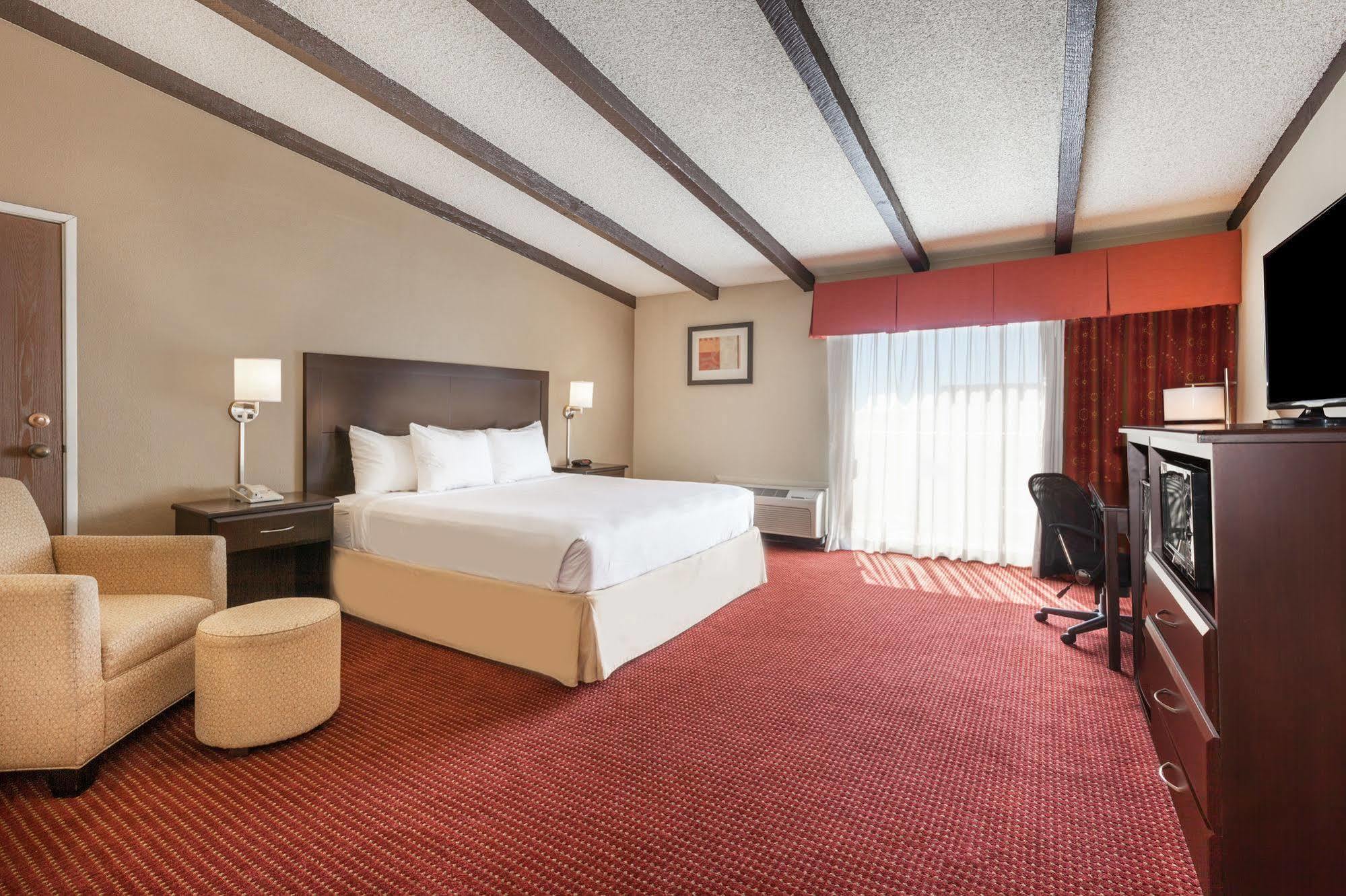 Days Hotel By Wyndham Φλάγκσταφ Εξωτερικό φωτογραφία